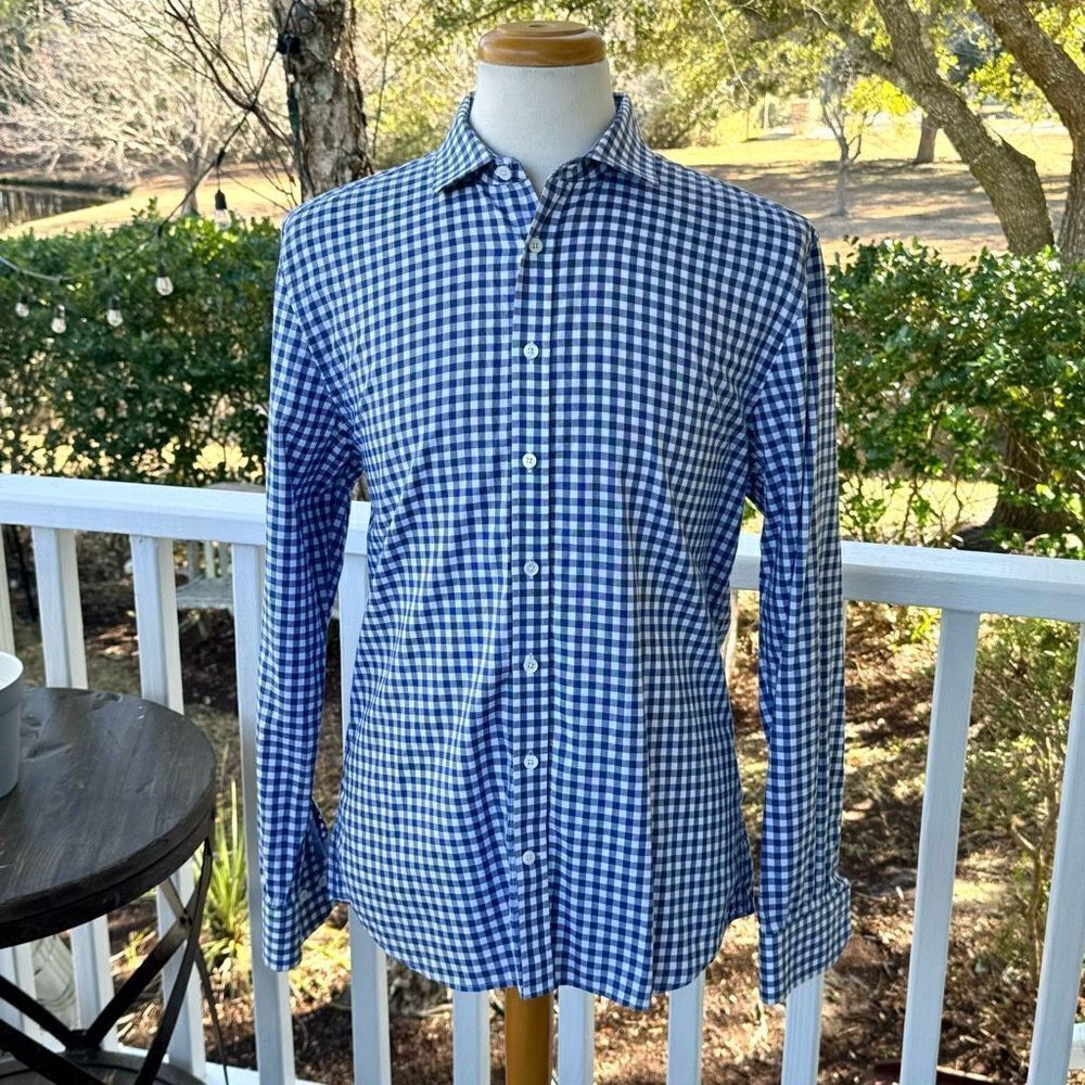 Saba Blue/White Gingham Print Dress Shirt. Size Large.